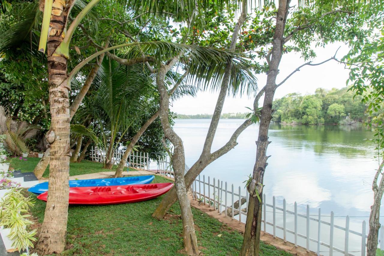 Scenery River Star Hotel Hikkaduwa Exteriör bild